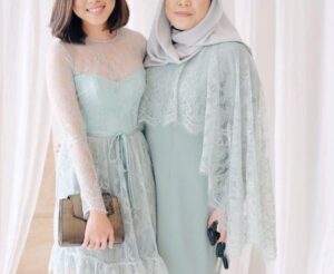 31 Model Kebaya Untuk Orang Gemuk, Bikin Terlihat Langsing Dan Elegan