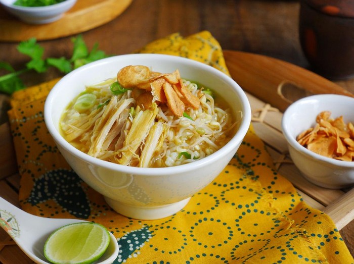 5 Resep Soto Ayam Bening Enak Dan Segar, Pas Buat Udara Dingin!