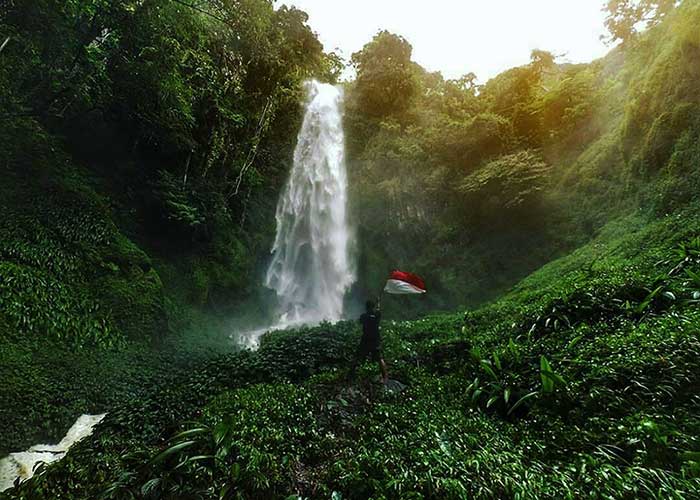 11 Tempat Wisata Sekitar Danau Toba Wajib Dikunjungi Indah Banget