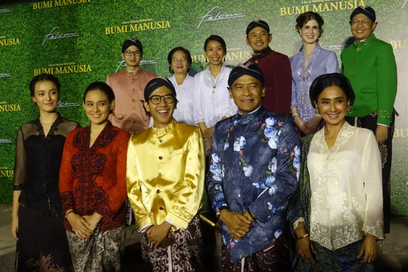 Sinopsis Film Bumi Manusia, Kisah Cinta Dengan Penuh Konflik