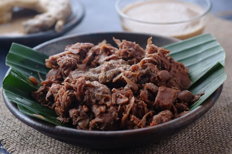 Makanan Khas Jogja Wajib Coba | Selain Gudeg, Ini 7 Pilihannya